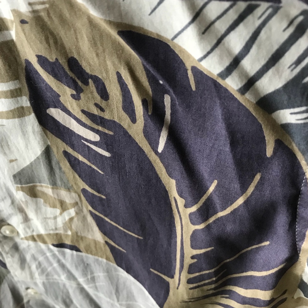 Michael Kors Tropical Print Button Up - Picture 5 of 8